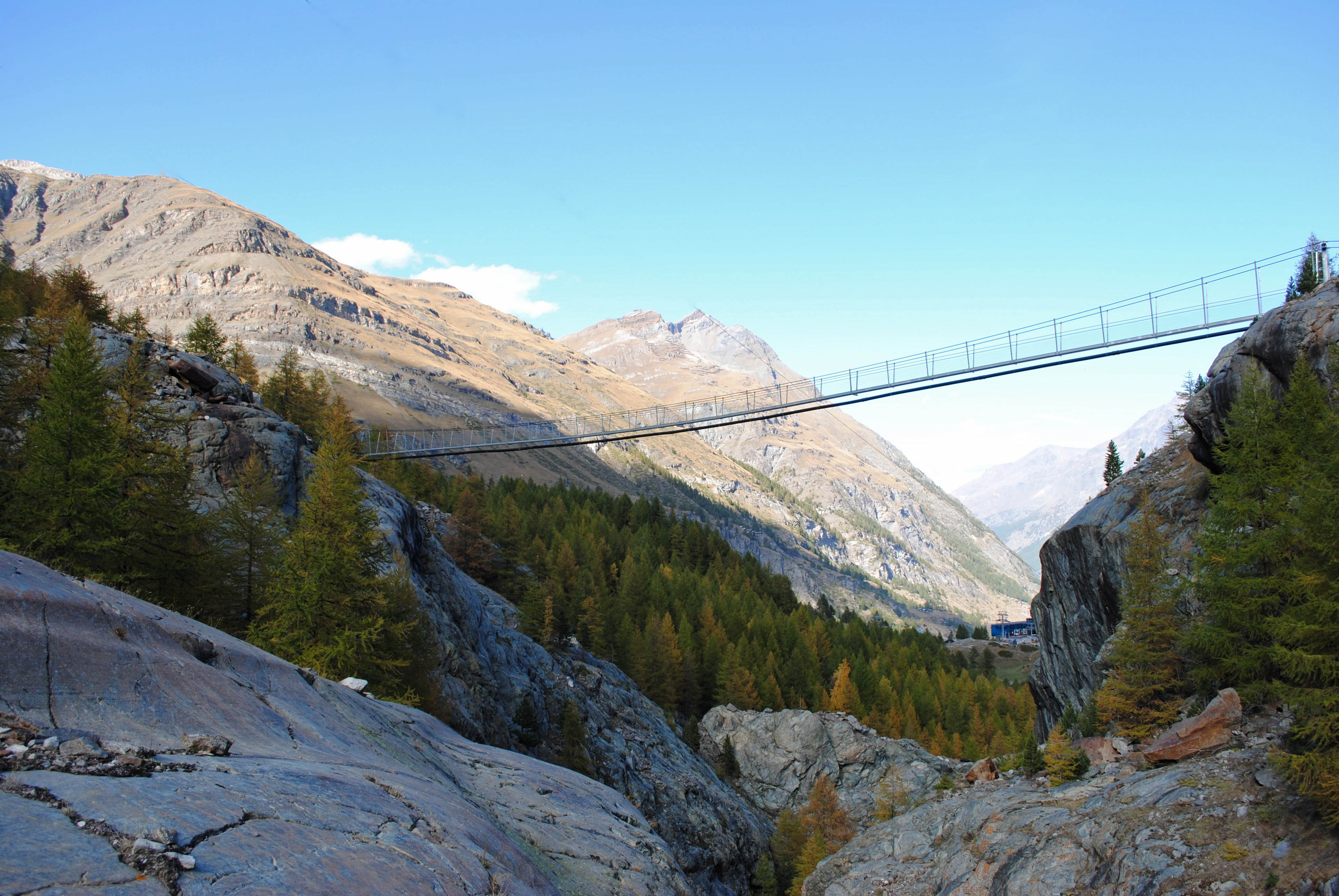 Furi Hängebrücke Zermatt By SkyPromenade.jpg