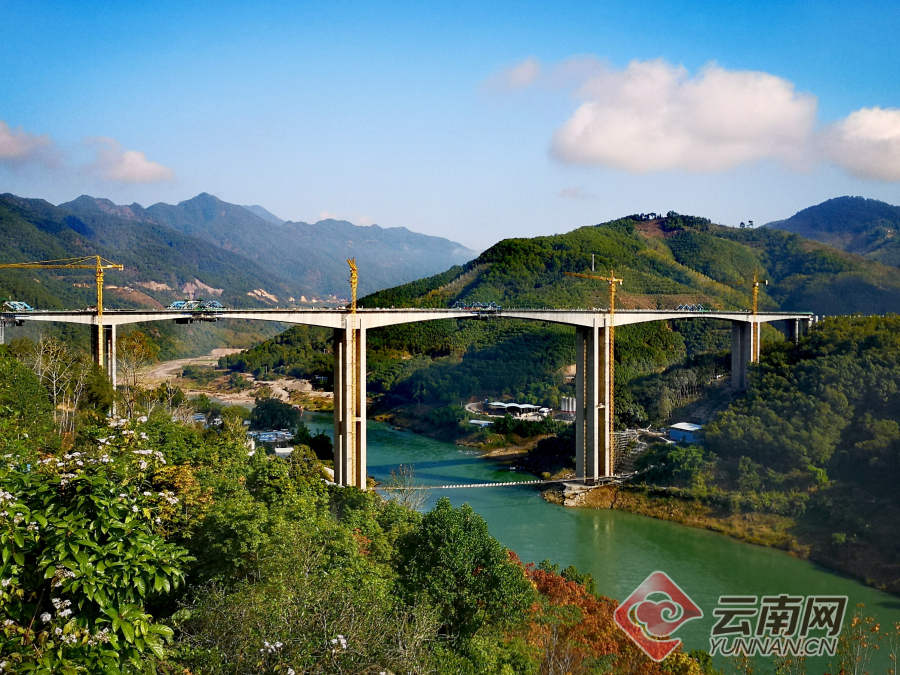 Lancangjiang Bridge Yulin10.png