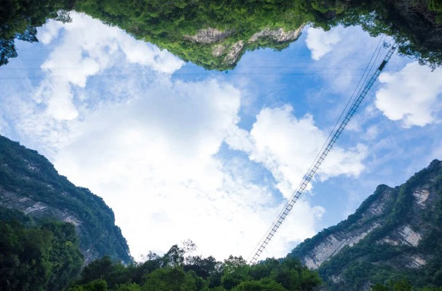 Sanxia Zhuhai Glass Sky.jpg