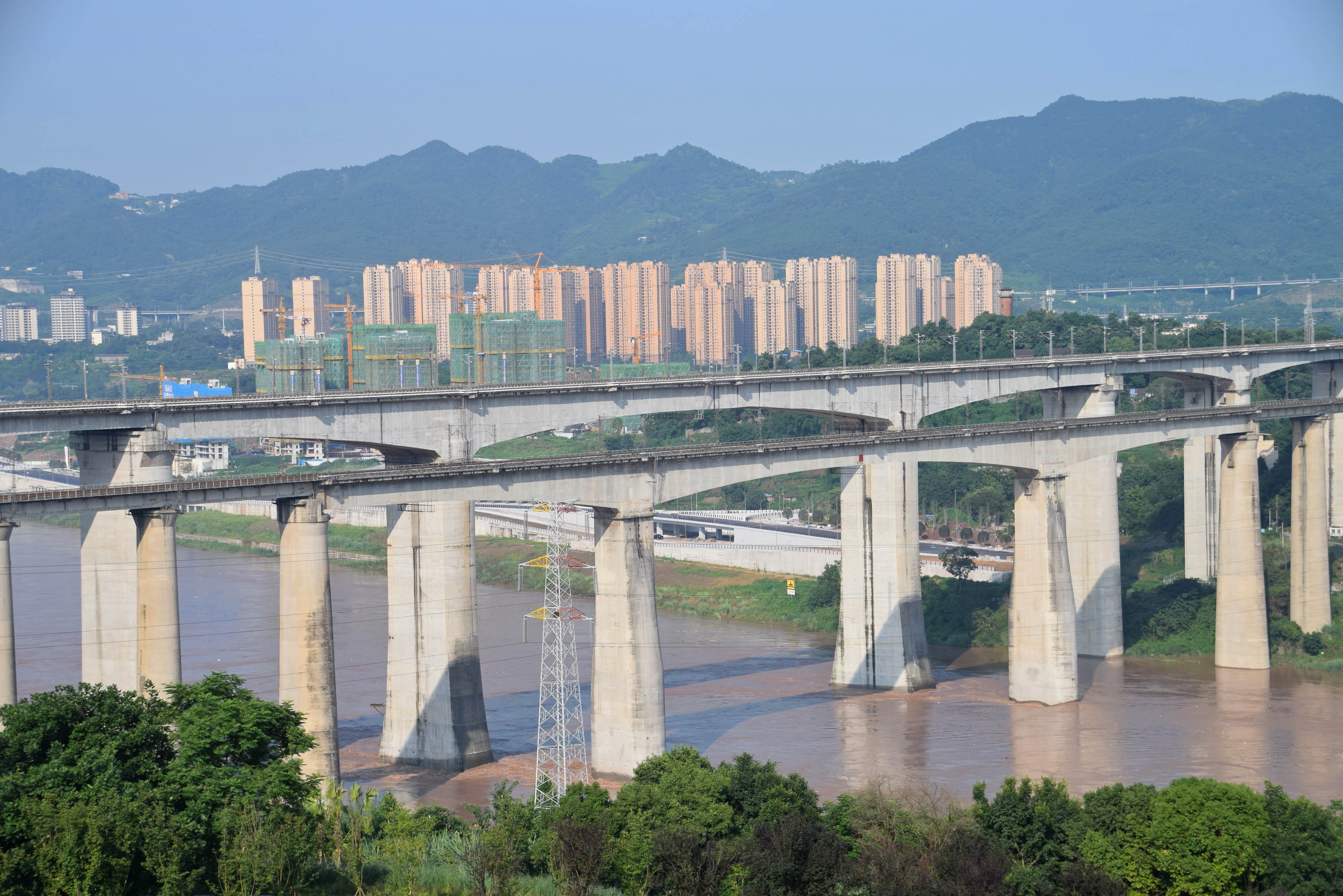 File:Jinkou Jialing Railway11.jpg