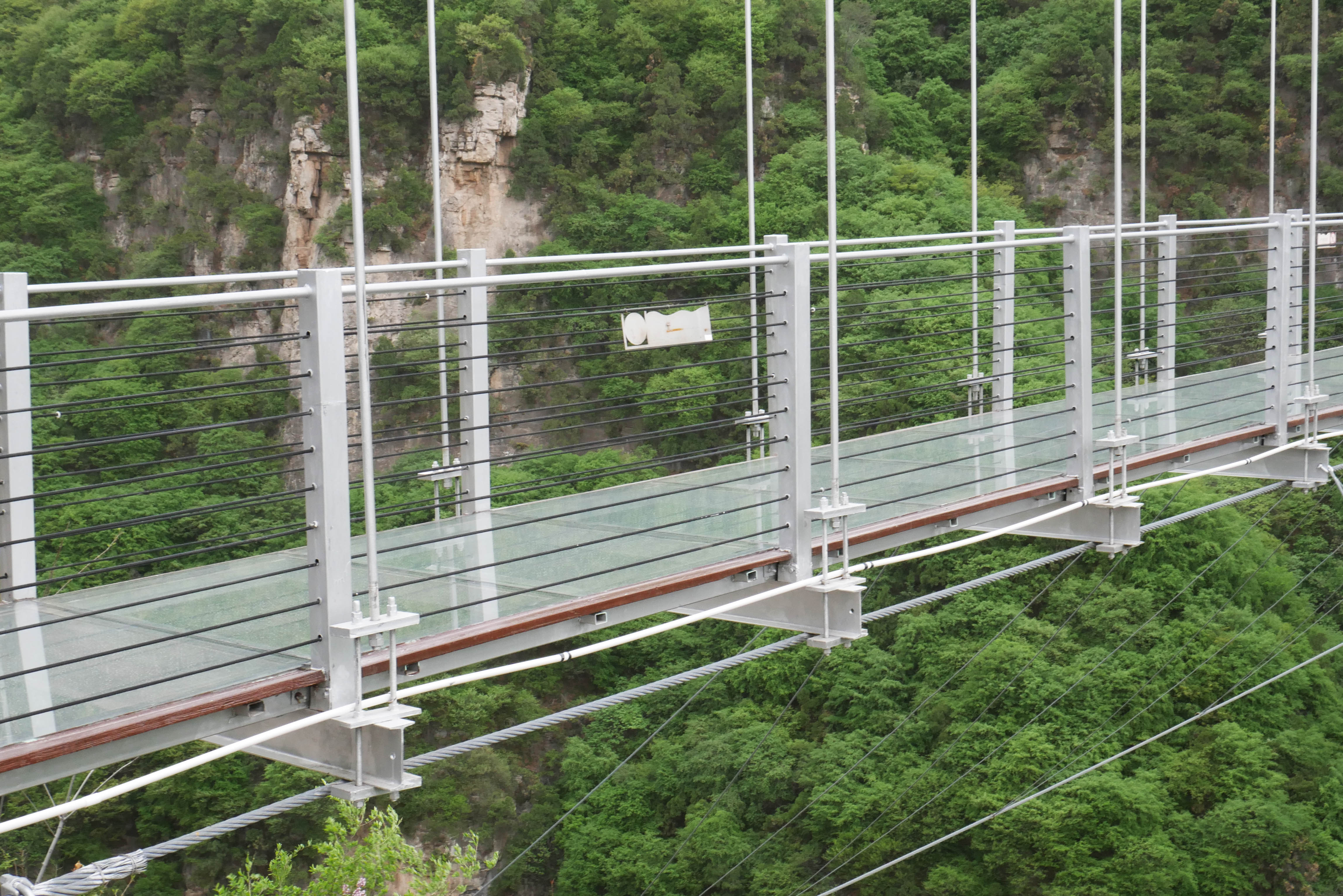 Yunqiushan GlassRailing.JPG