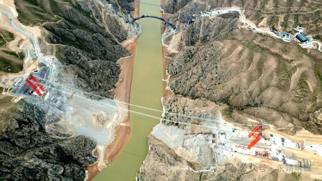 Taohe bridge LanyonglinHighline.jpg