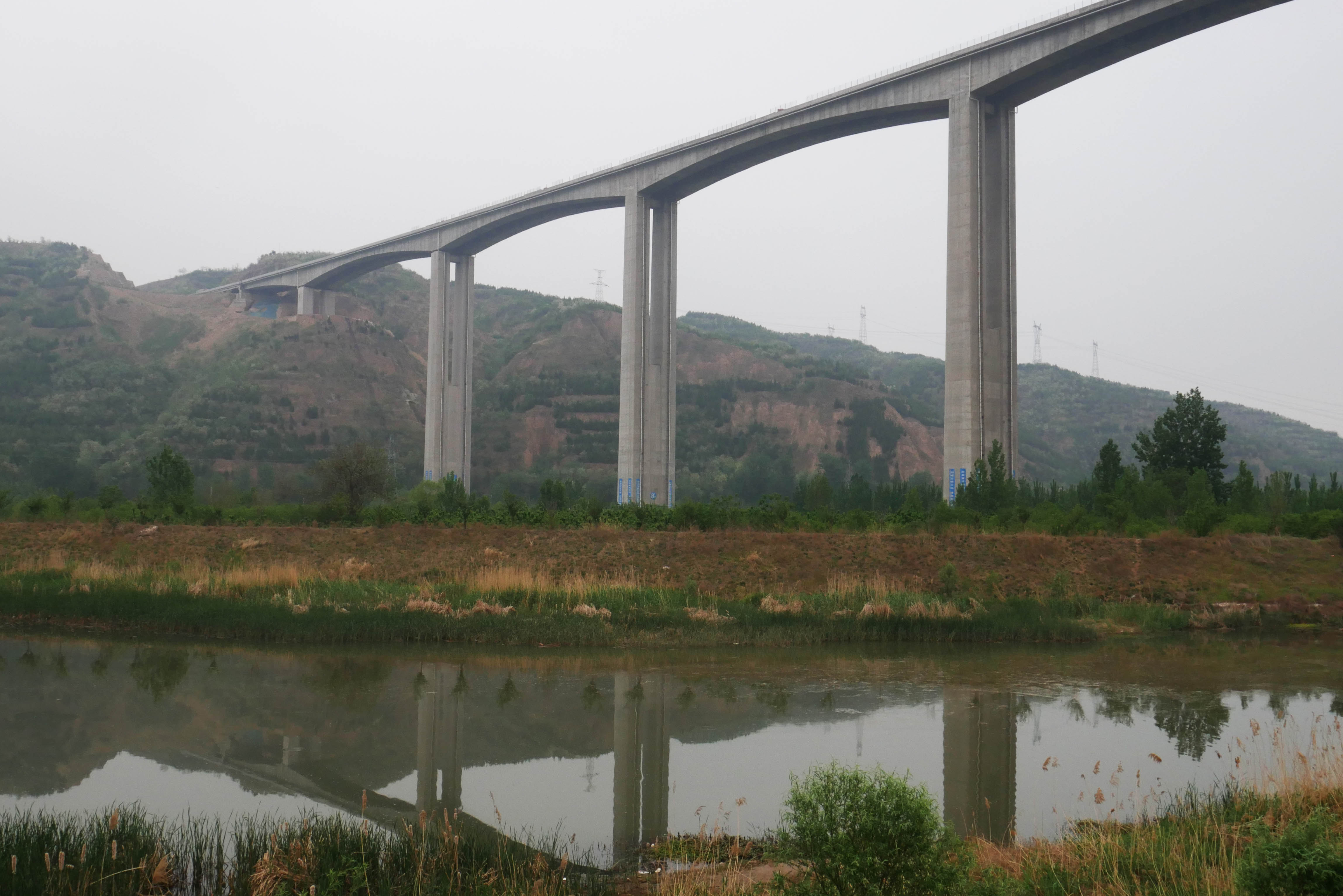 HongnongjianheReflection.JPG