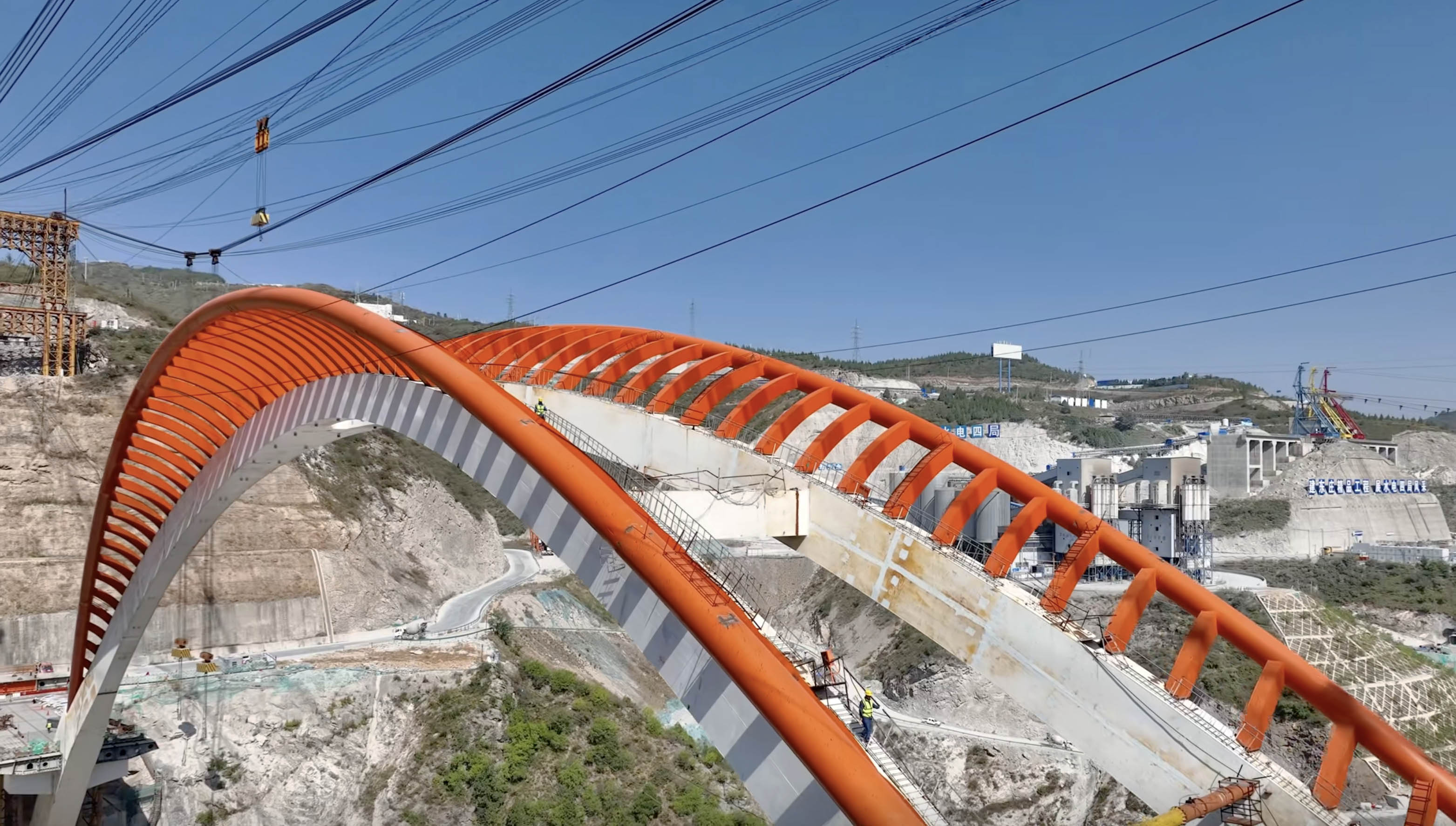 Jinghe bridge DongzhuangOrangeSides.jpg