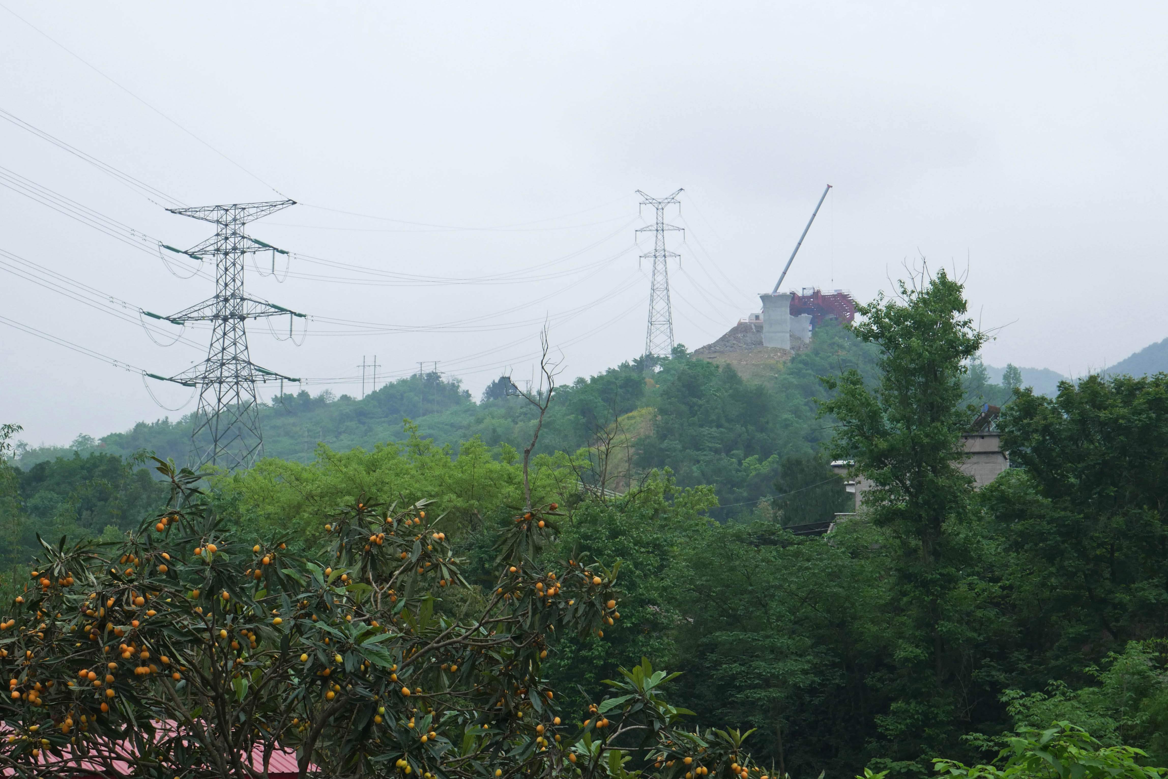 Shuangtangzi RailwaySky.JPG