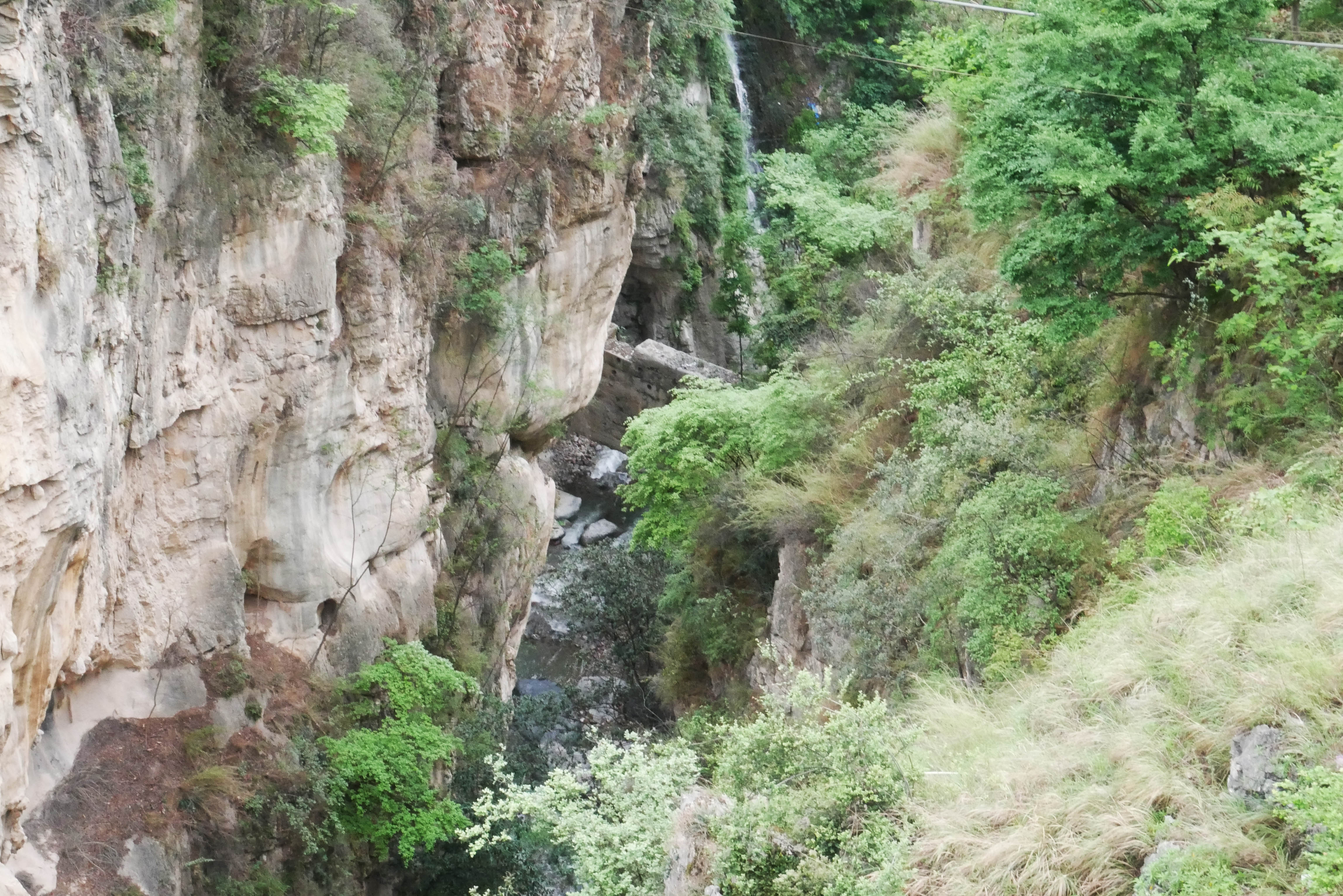 ShangwujiaoPipelineLonglensRapids.JPG