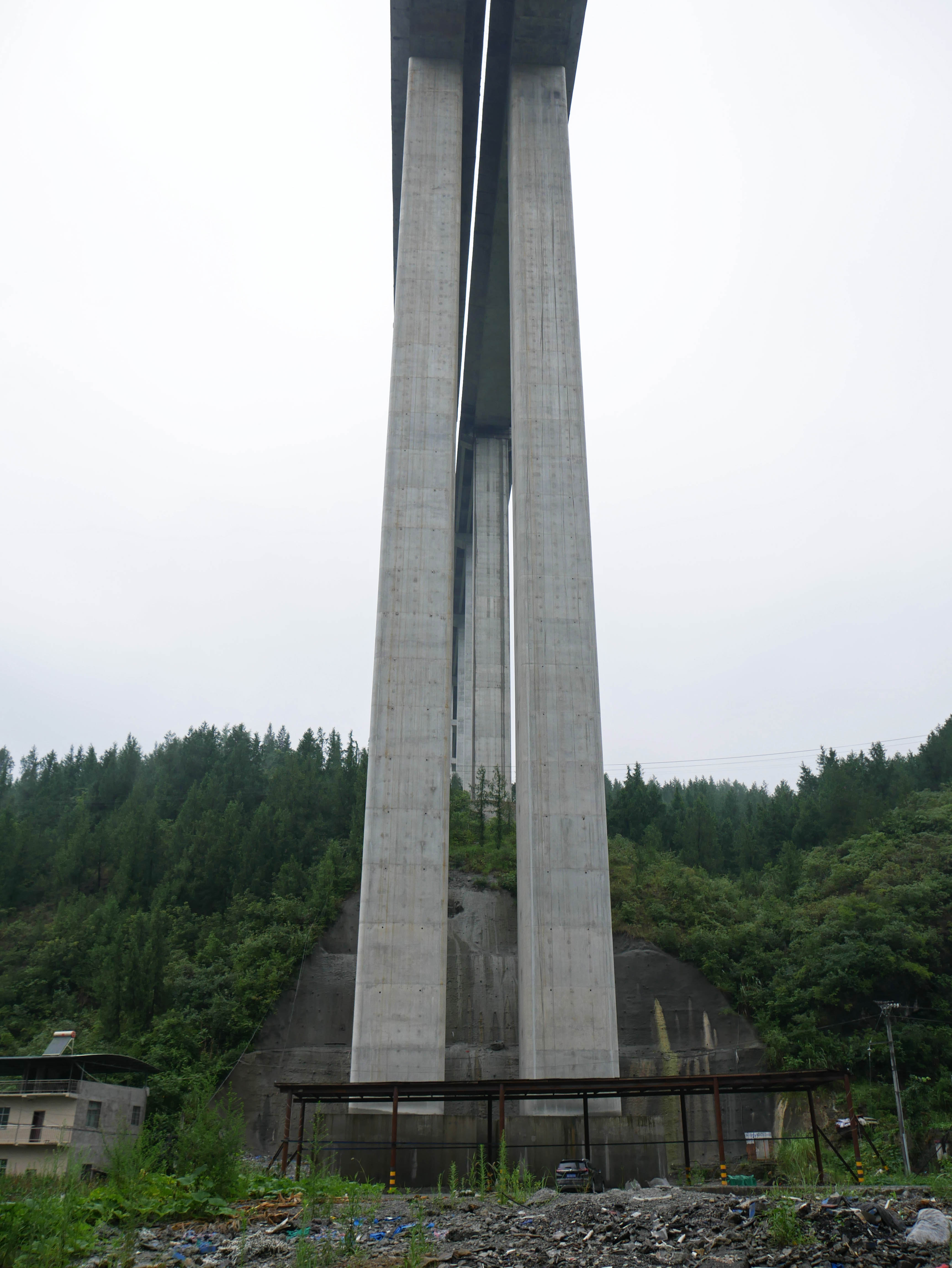 Qinglongzui WuyunkaiPiers.JPG