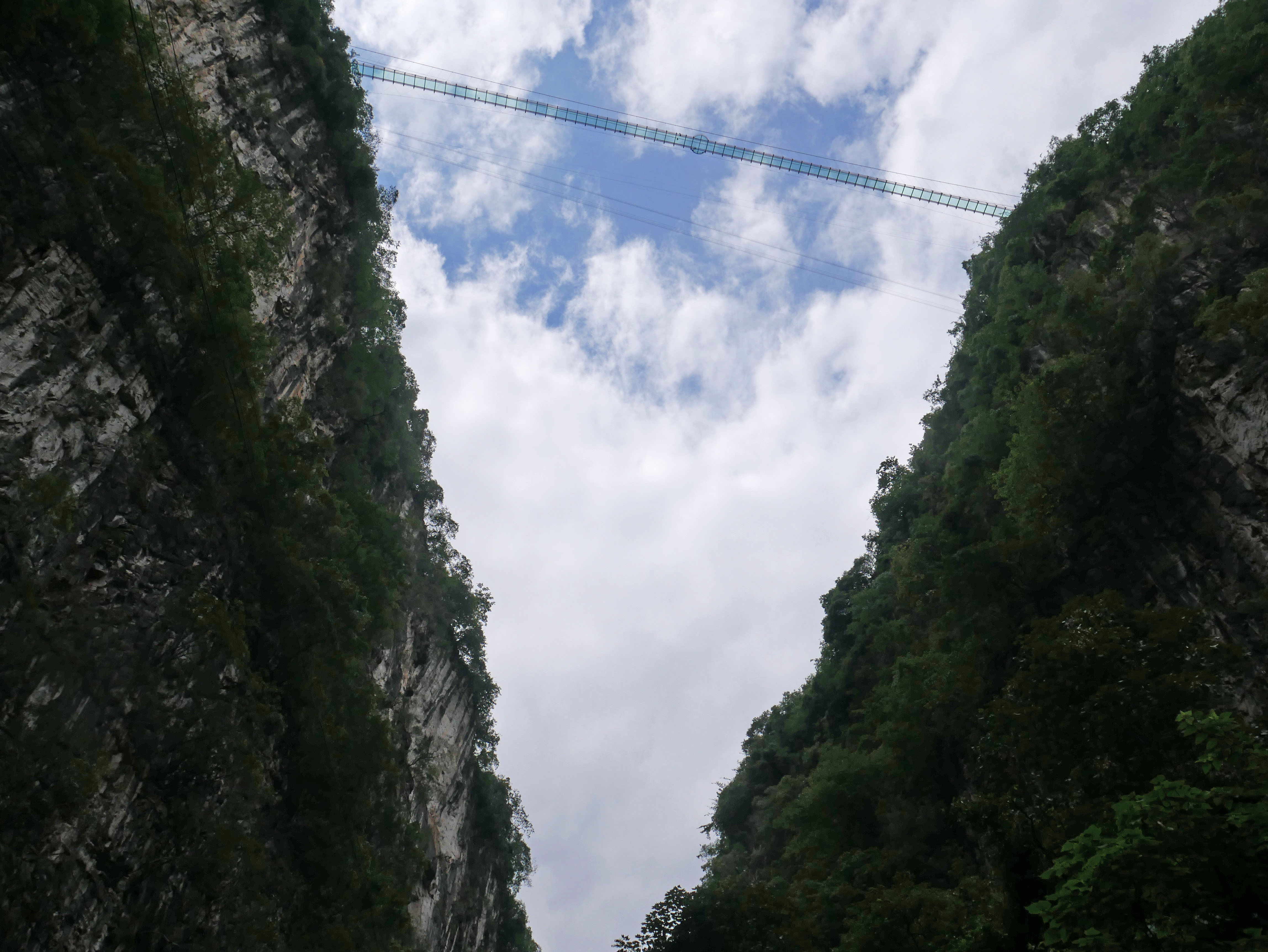 NizhuheCanyonFootbridgeHighAbove.JPG