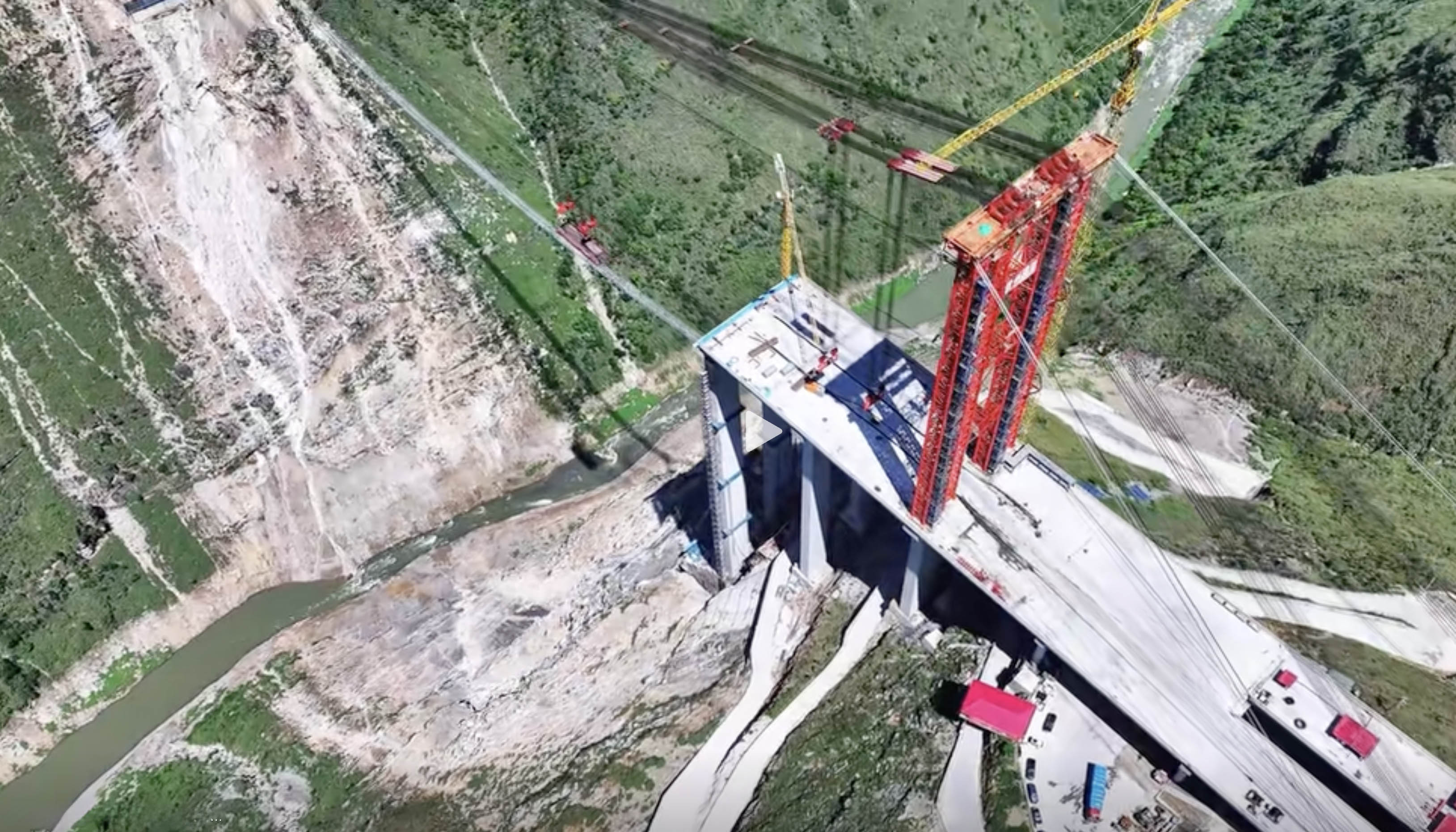 Guniuhe bridge aerial.jpg