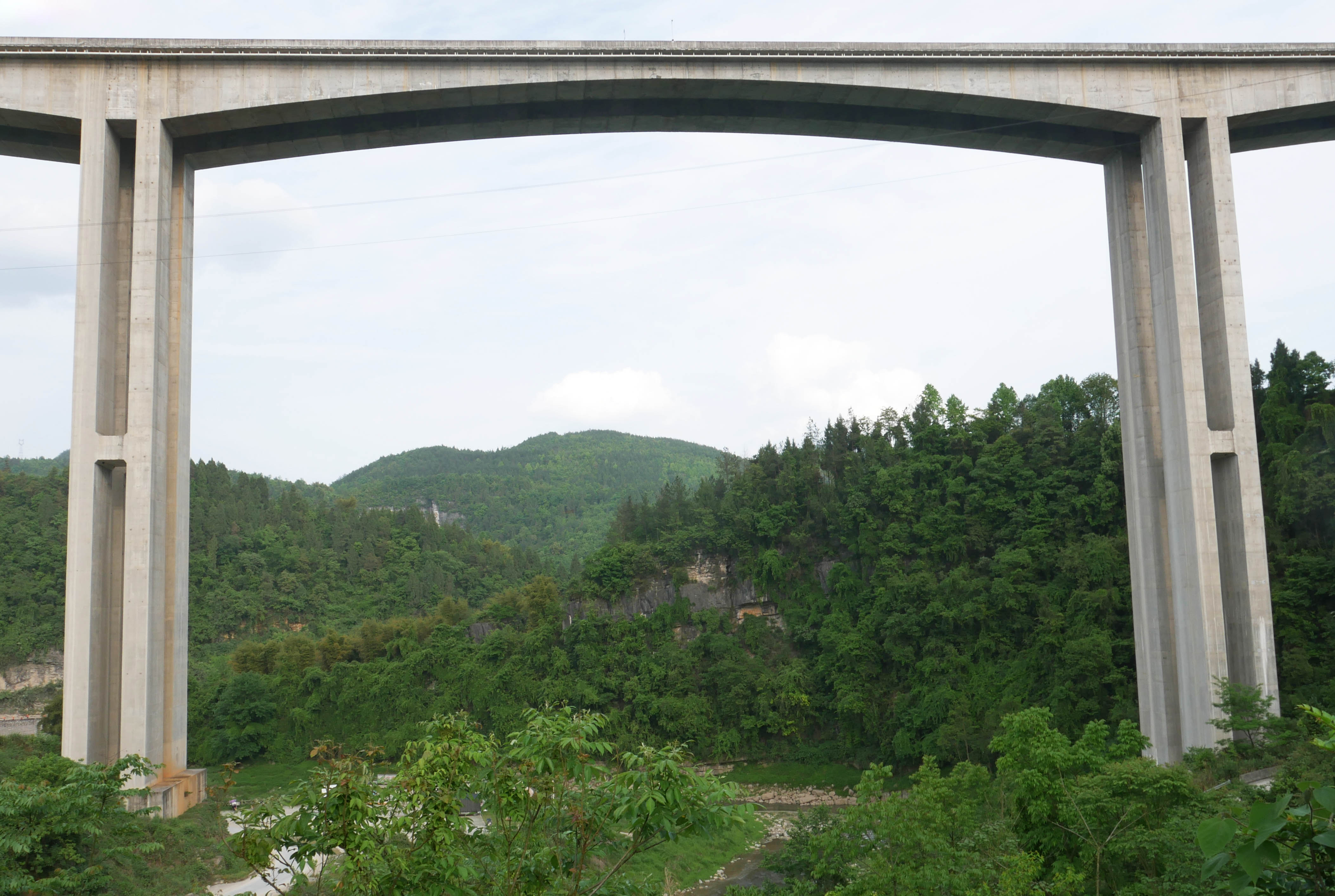 LiangxiheMainSpanBeam.JPG