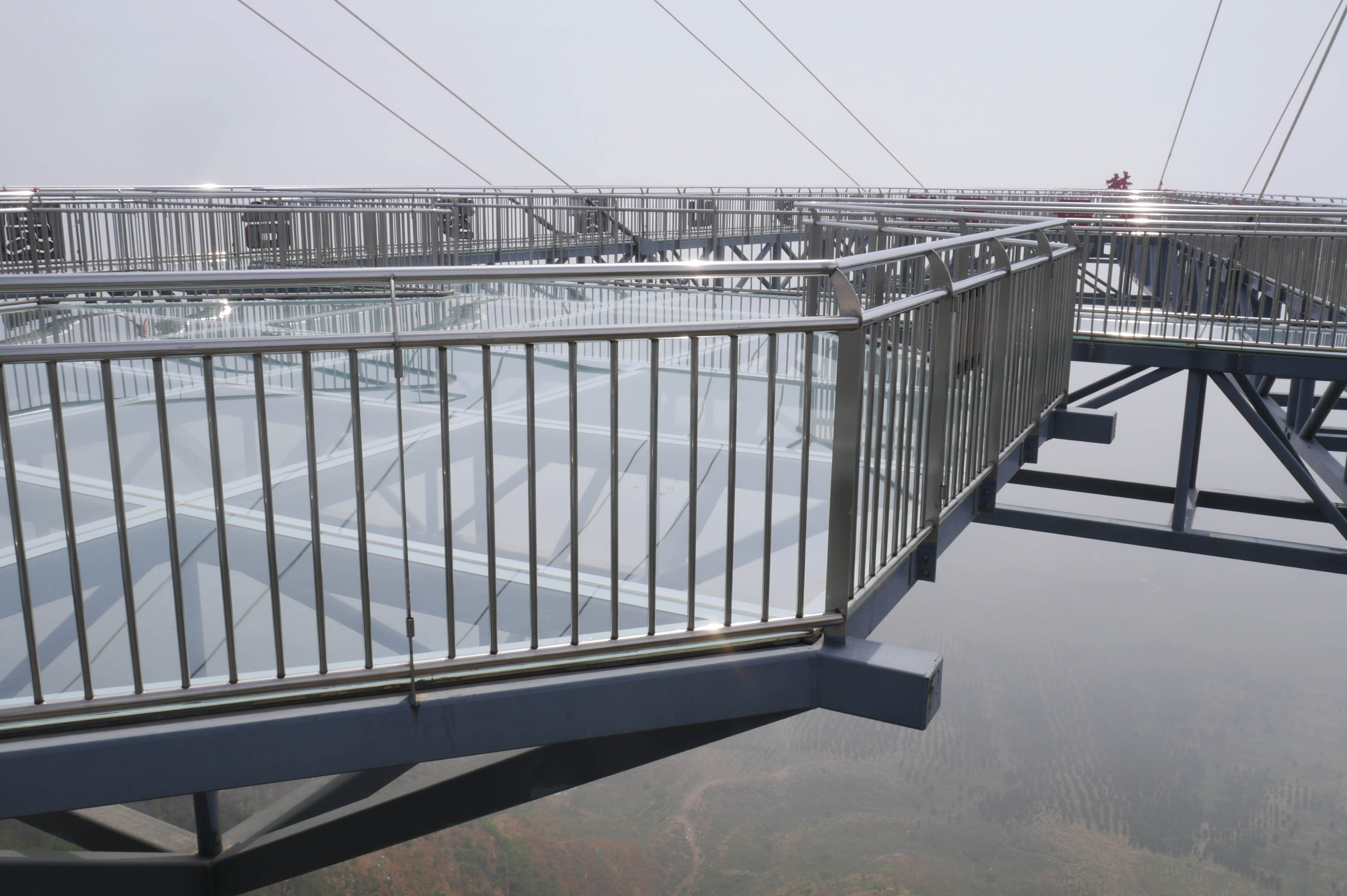 YunmengshanPlatformRailings.JPG