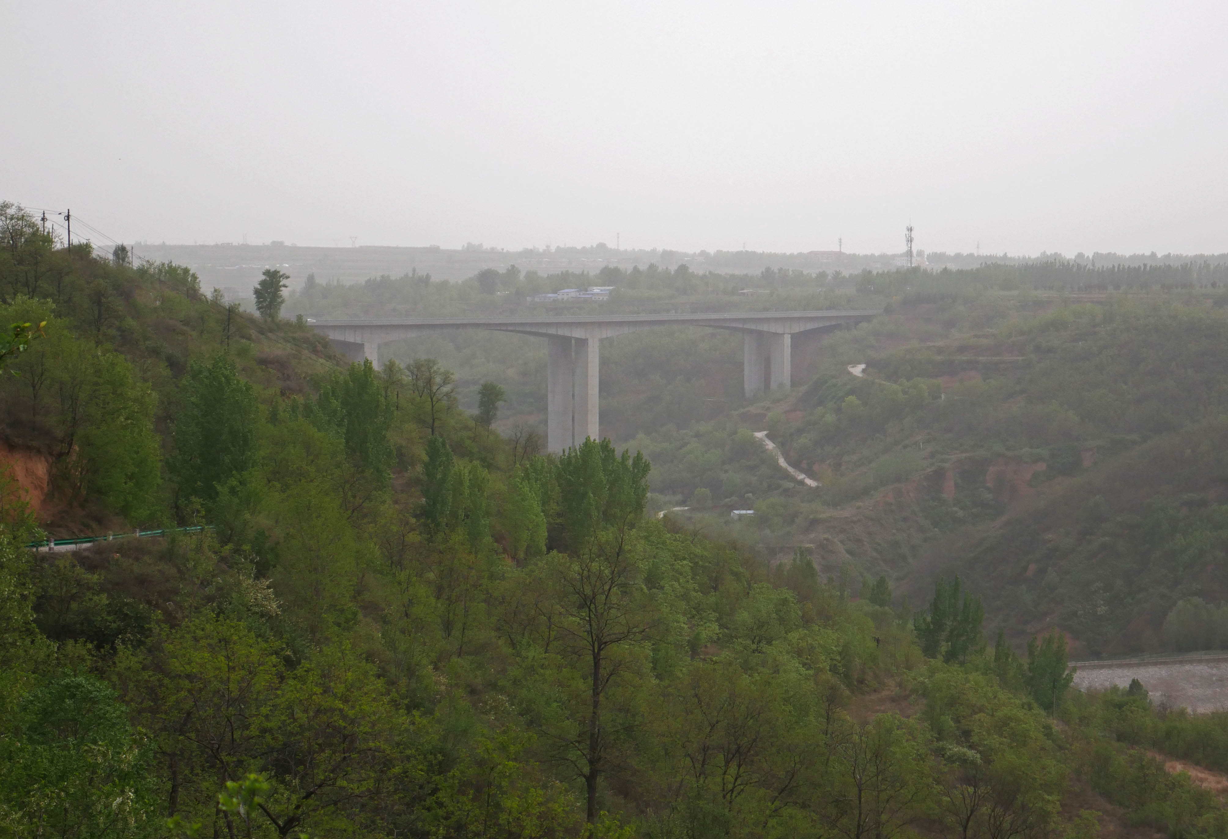 BiandangouFarView.JPG