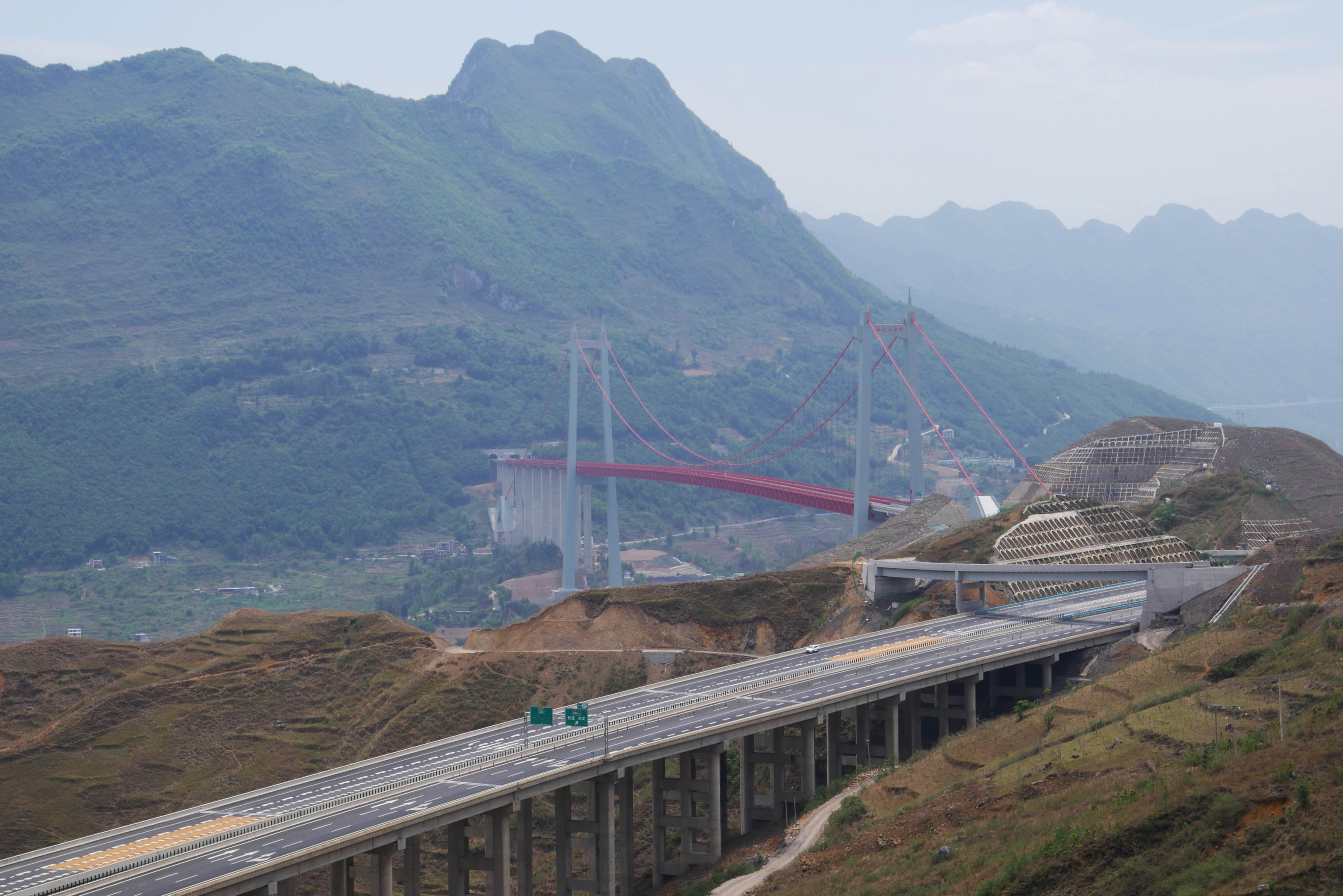 ZangkejiangAreaLonglens.JPG