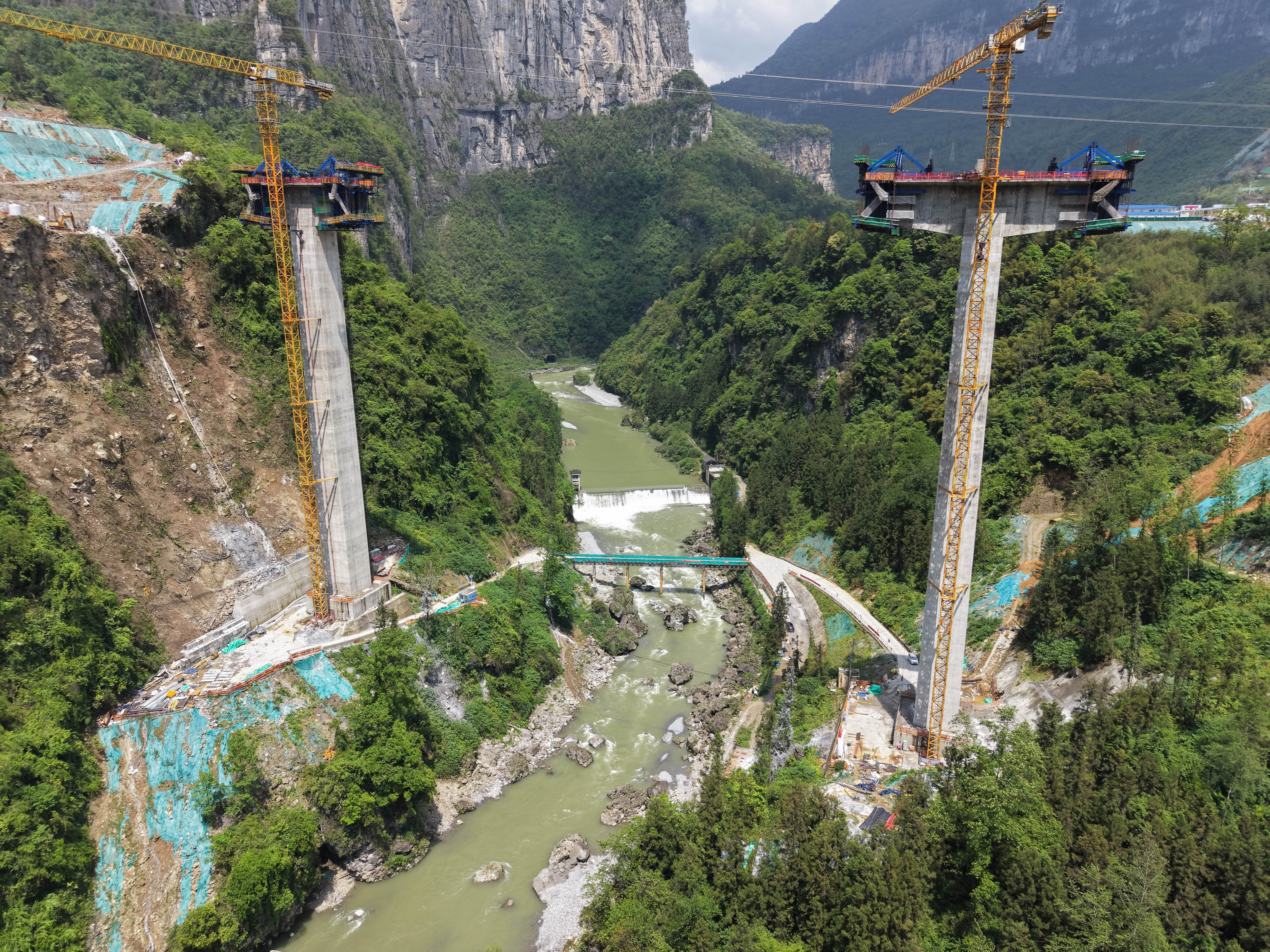 Qingjiang Bridge Yaojiaping4.JPG