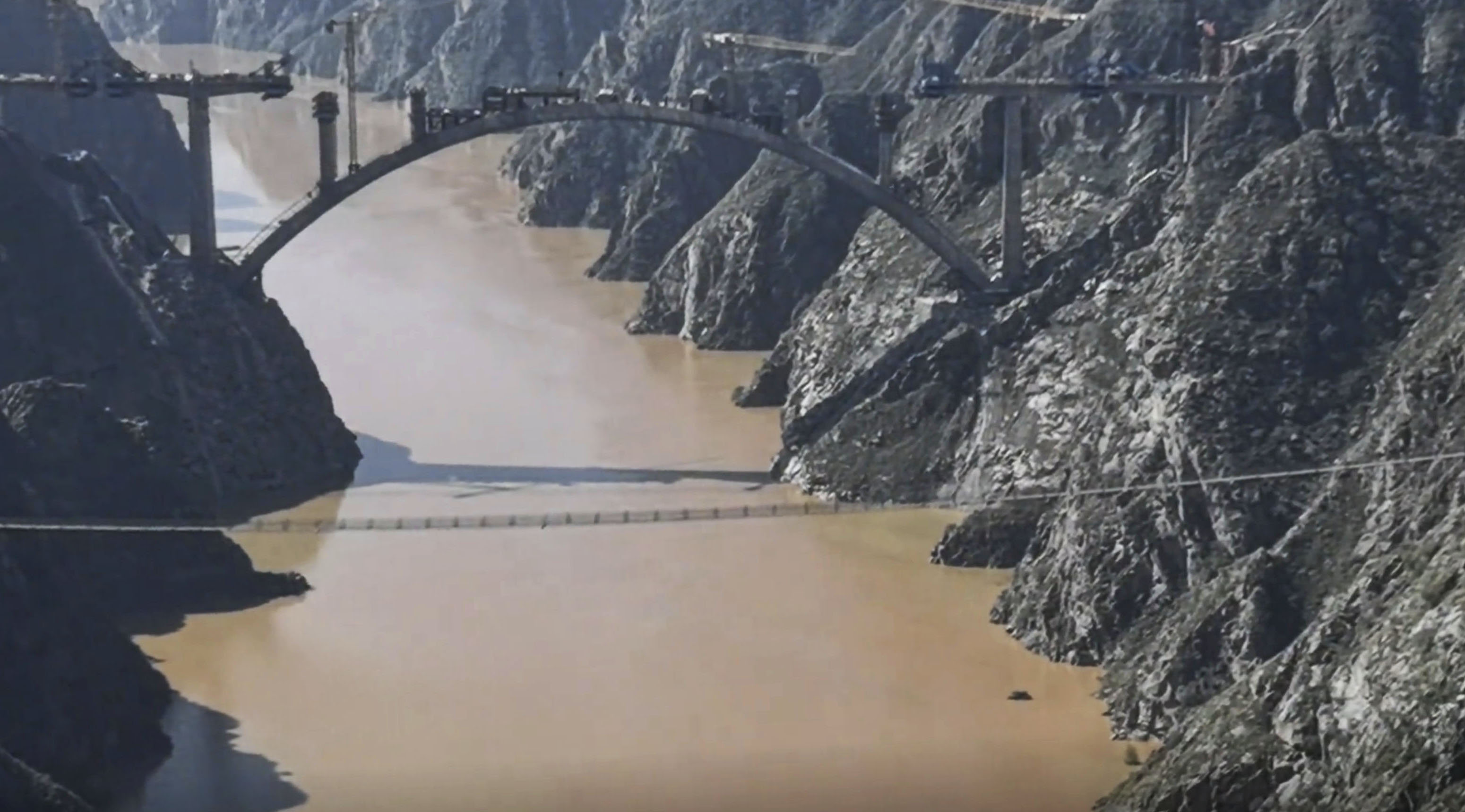 Taohe Lanyonglin Footbridge.jpg