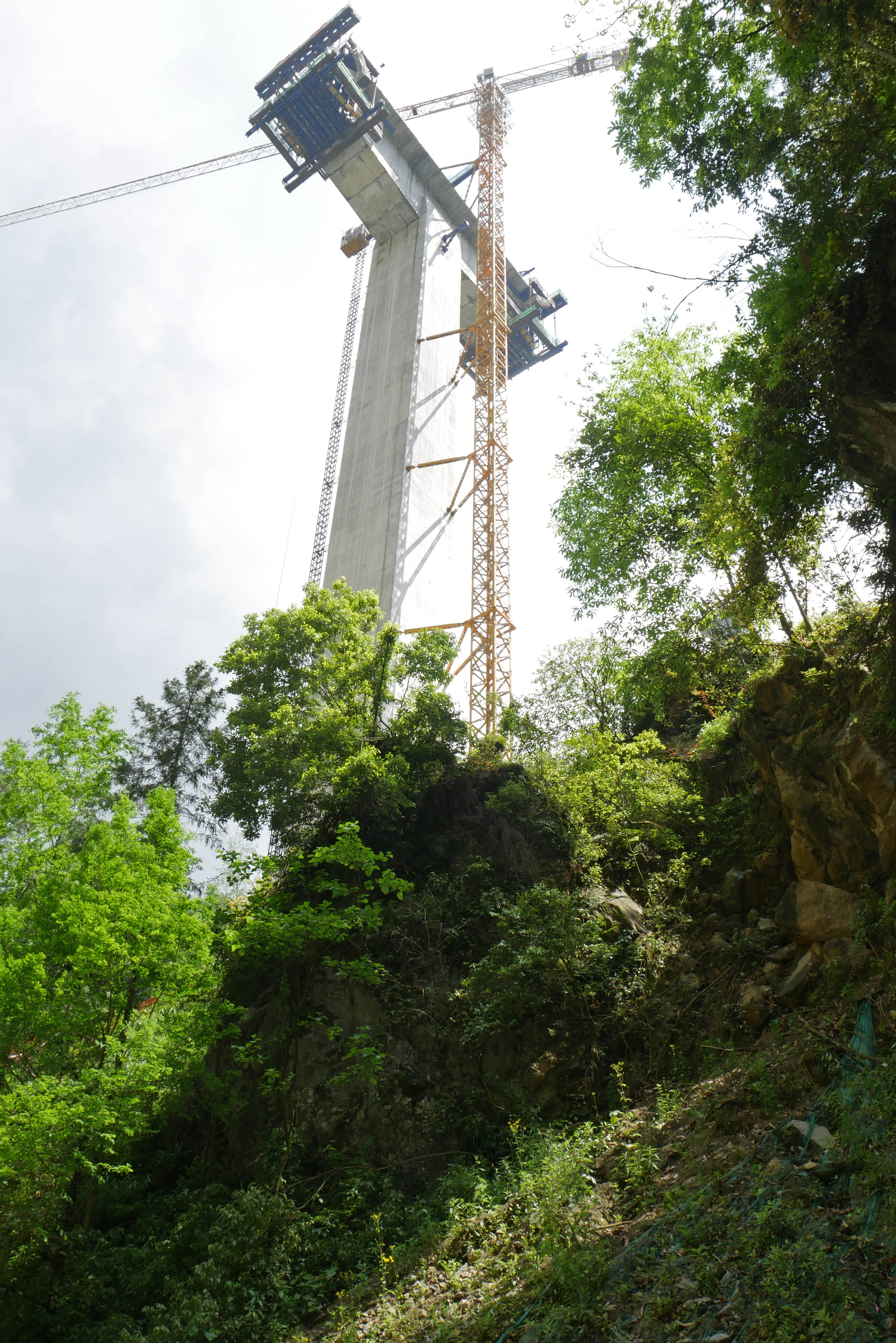 Qingjiang Bridge Yaojiaping Dam24.JPG